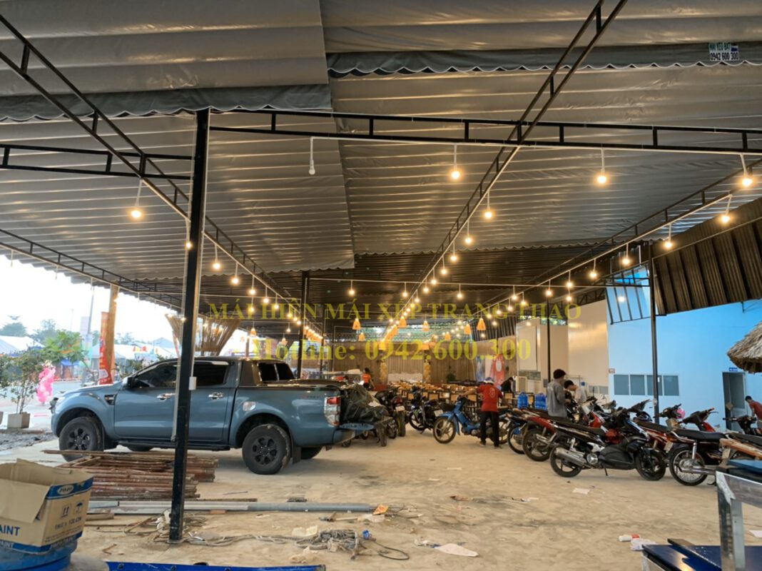 Mái hiên mái xếp nhà hàng quán ăn chất lượng Dĩ An - Bình Dương - Trang Thạo